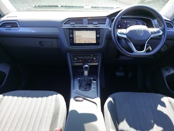 Used Volkswagen Tiguan Allspace 2023 for sale - 78355603: Photo