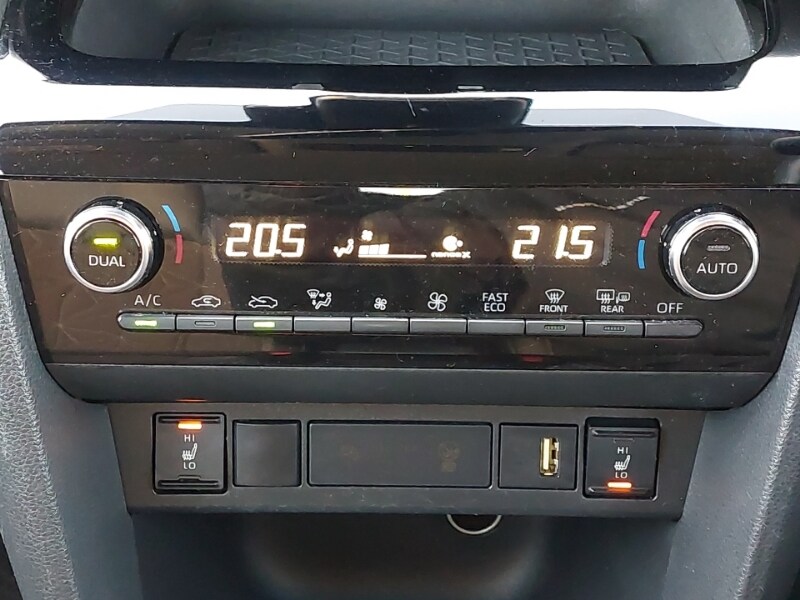 Used Toyota Yaris Cross 2022 for sale - 76779570: Photo 16