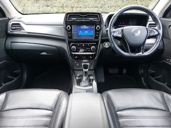 Used Ssangyong Tivoli 2022 for sale - 76408051: Photo