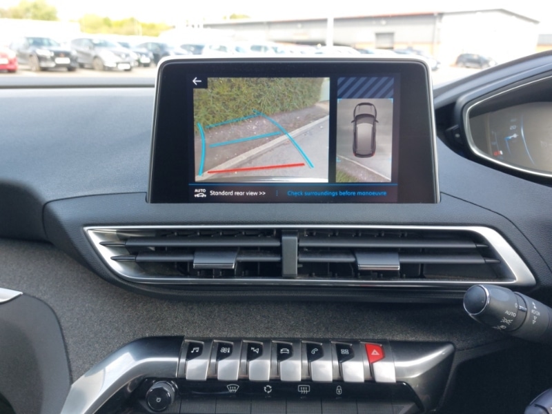 Used Peugeot 3008 2017 for sale - 76248855: Photo 11