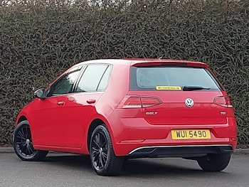 Used Volkswagen Golf 2017 for sale - 77197917: Photo