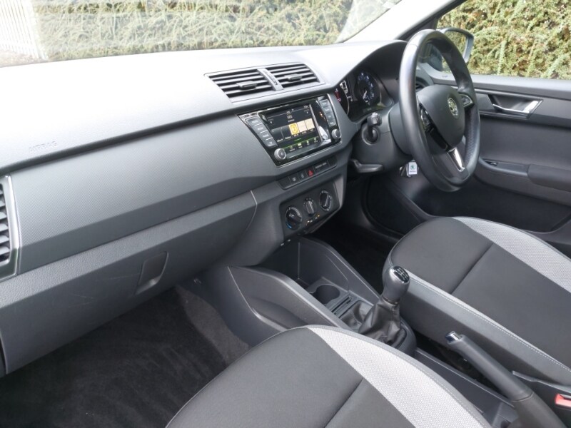 Used Skoda Fabia 2017 for sale - 76258313: Photo 5