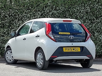 Used Toyota AYGO 2019 for sale - 78595531: Photo
