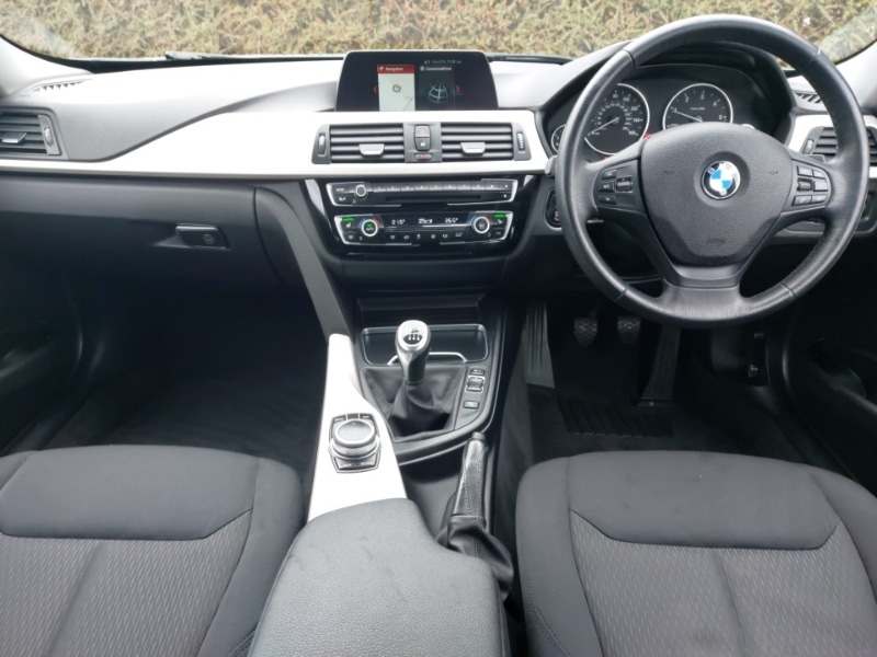 Used BMW 3 Series 2018 for sale - 77380061: Photo 2