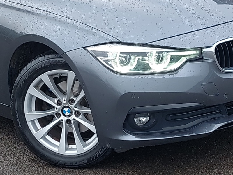 Used BMW 3 Series 2018 for sale - 77380061: Photo 9
