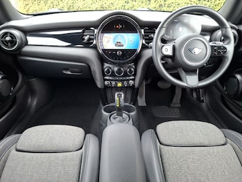 Used MINI Hatch 2023 for sale - 79549974: Photo