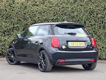 Used MINI Hatch 2023 for sale - 79549974: Photo