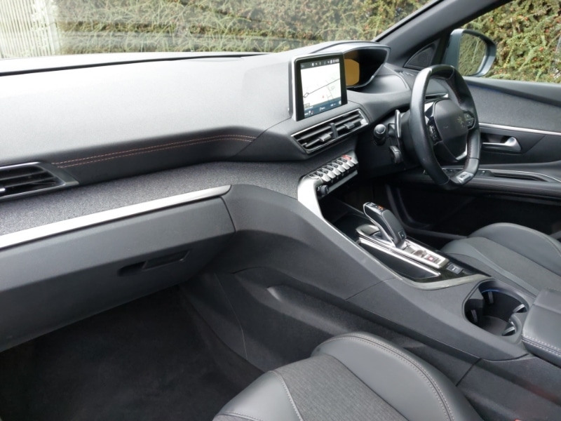 Used Peugeot 3008 2019 for sale - 76602492: Photo 5