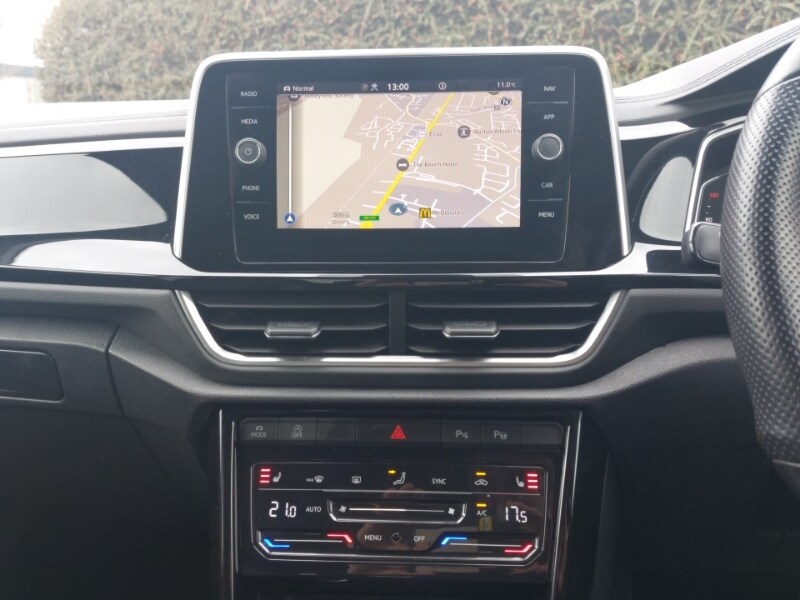 Used Volkswagen T-Roc 2022 for sale - 77818390: Photo 10