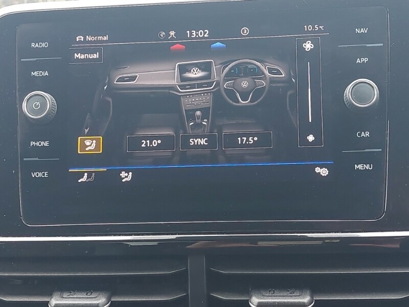 Used Volkswagen T-Roc 2022 for sale - 77818390: Photo 15