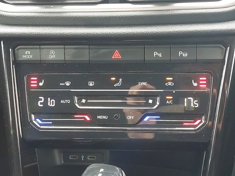 Used Volkswagen T-Roc 2022 for sale - 77818390: Photo 16