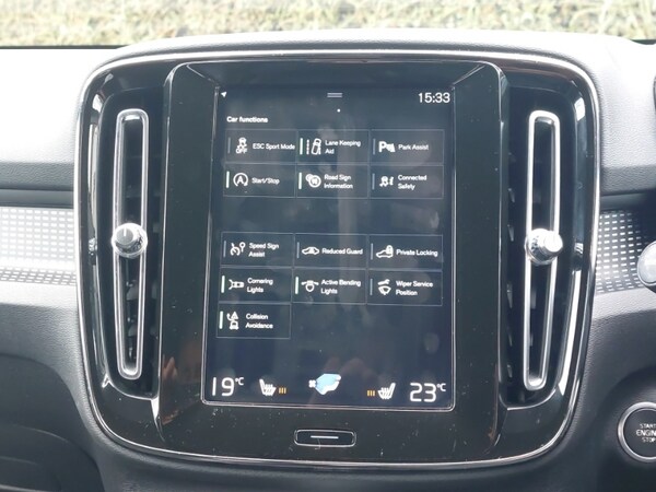Used Volvo XC40 2018 for sale - 76199547: Photo 13