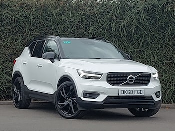 Used Volvo XC40 2018 for sale - 76199547: Photo