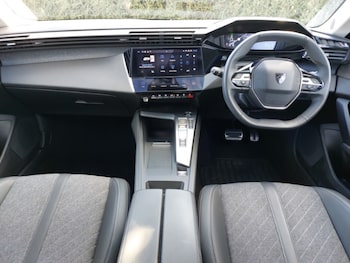 Used Peugeot 408 2023 for sale - 76589333: Photo