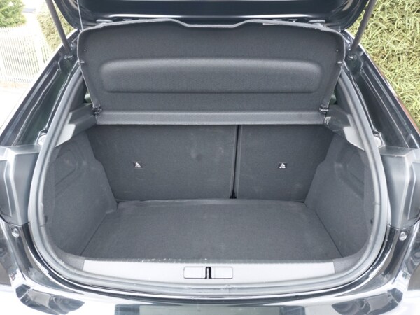 Used Peugeot 208 2024 for sale - 75629118: Photo 8