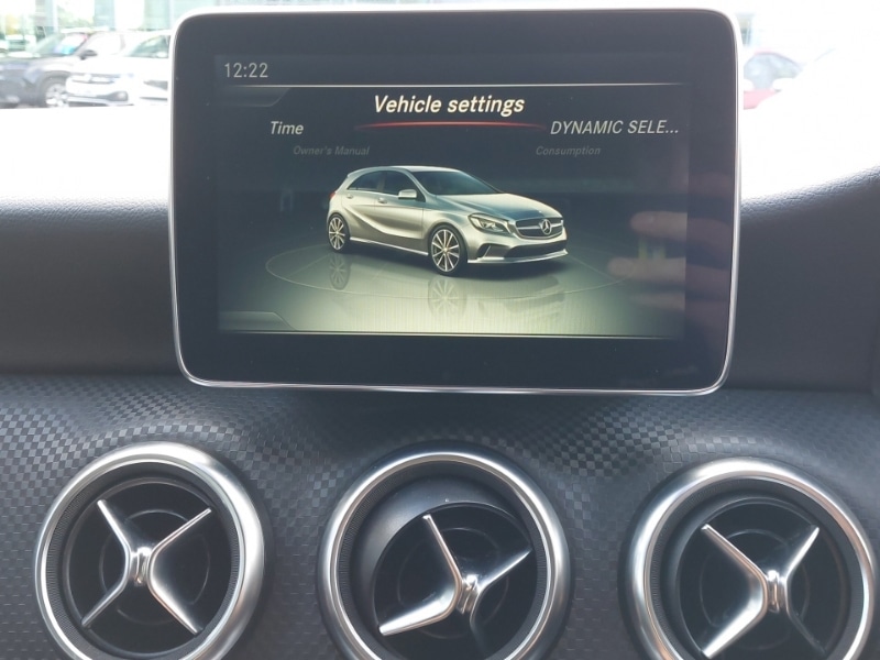 Used Mercedes-Benz A-Class 2015 for sale - 76393341: Photo 18