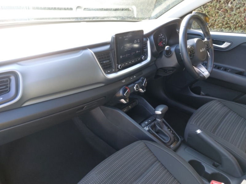 Used Kia Stonic 2022 for sale - 77933212: Photo 5