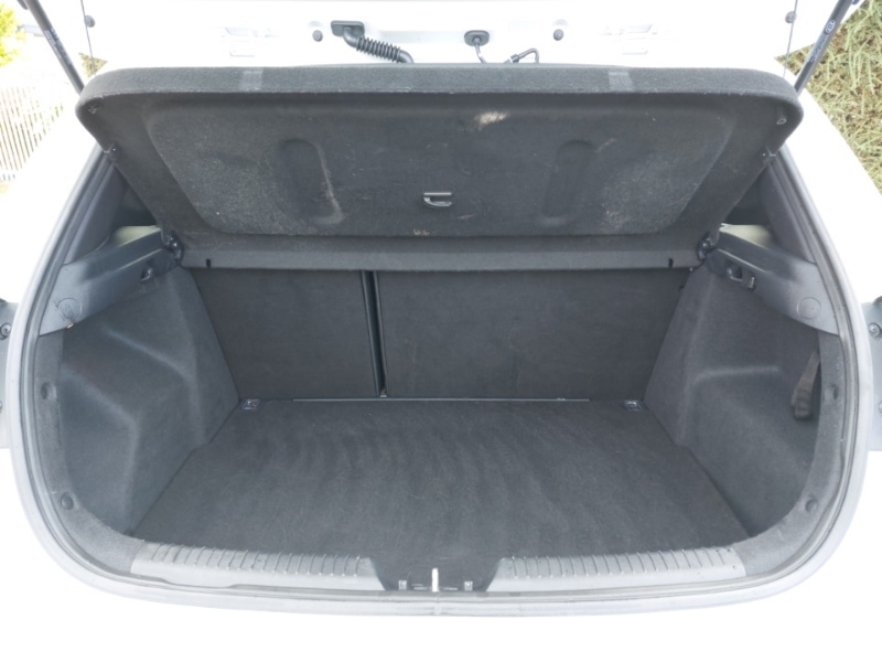 Used Kia Ceed 2018 for sale - 76335732: Photo 8