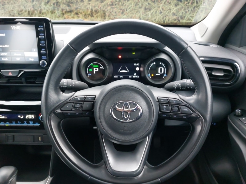 Used Toyota Yaris Cross 2022 for sale - 77933196: Photo 17