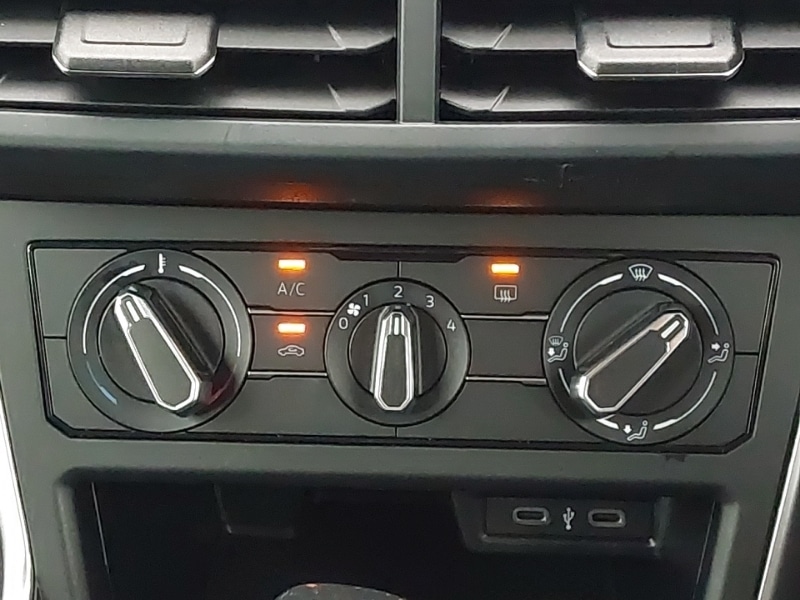 Used Volkswagen Polo 2024 for sale - 76816077: Photo 16