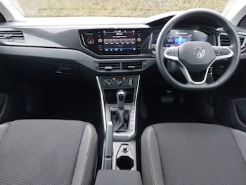 Used Volkswagen Polo 2024 for sale - 76816077: Photo