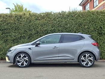 Used Renault Clio 2023 for sale - 79420270: Photo