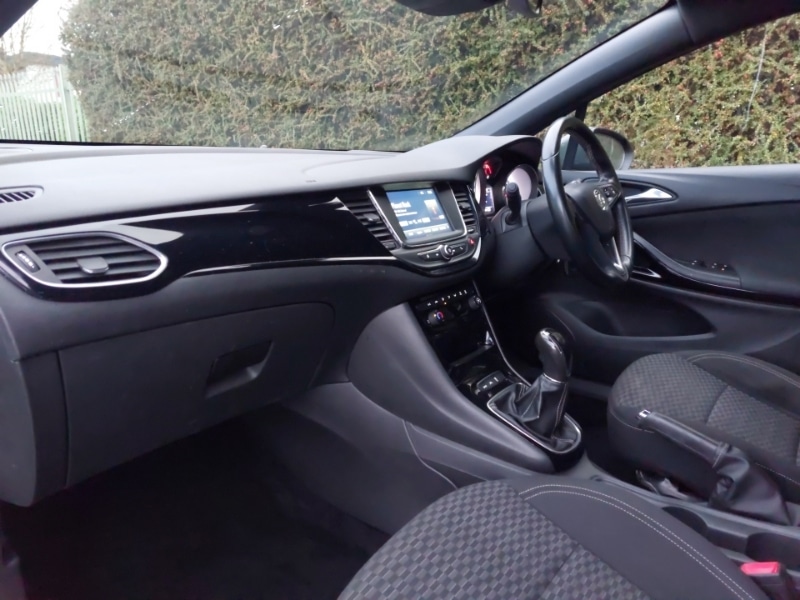Used Vauxhall Astra 2017 for sale - 76974928: Photo 5