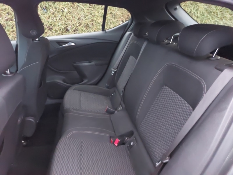 Used Vauxhall Astra 2017 for sale - 76974928: Photo 6