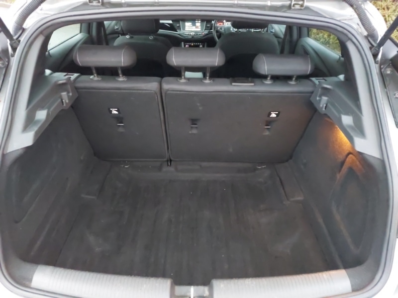 Used Vauxhall Astra 2017 for sale - 76974928: Photo 8