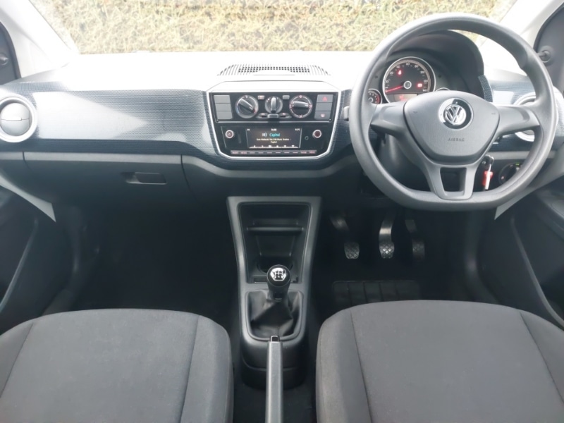 Used Volkswagen up! 2017 for sale - 76839075: Photo 2