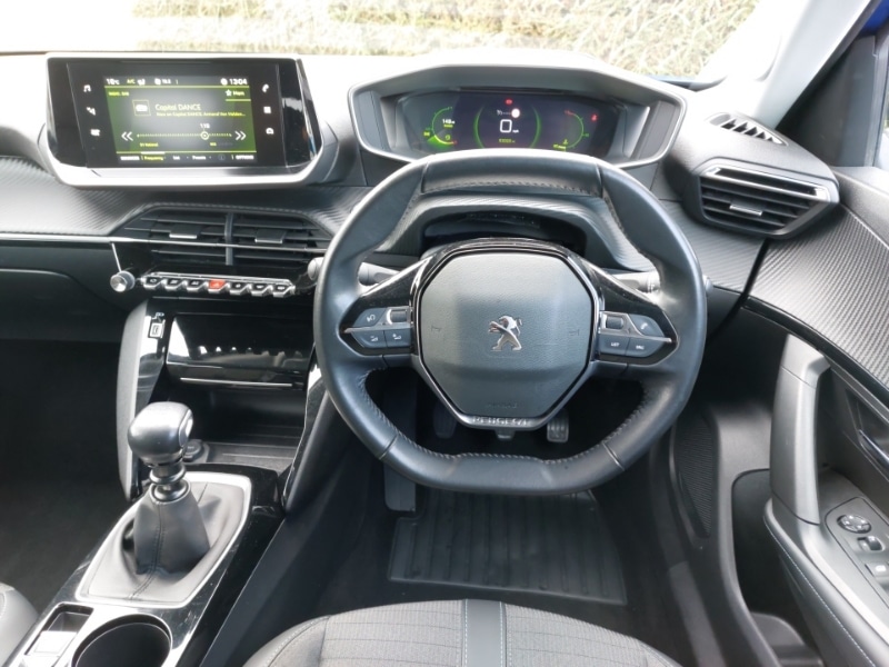 Used Peugeot 2008 2022 for sale - 76498180: Photo 7