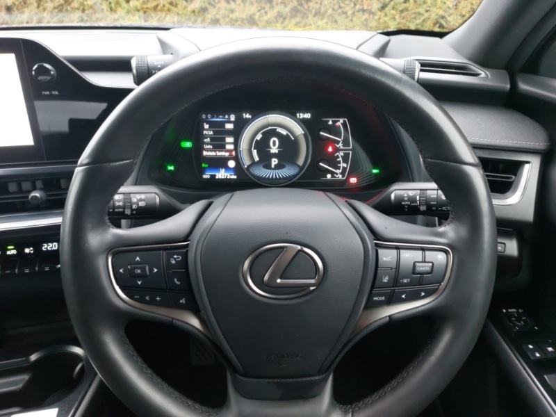 Used Lexus UX 2023 for sale - 76893746: Photo 17