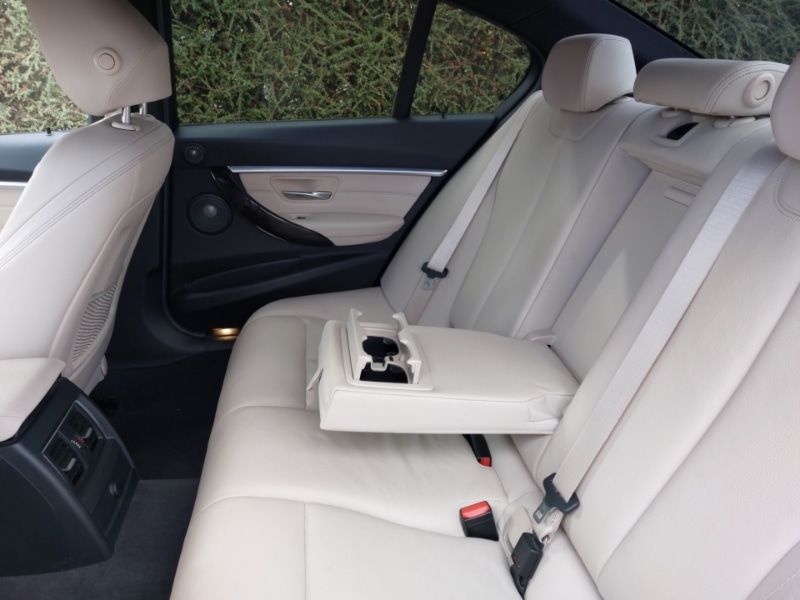 Used BMW 3 Series 2017 for sale - 77832342: Photo 6