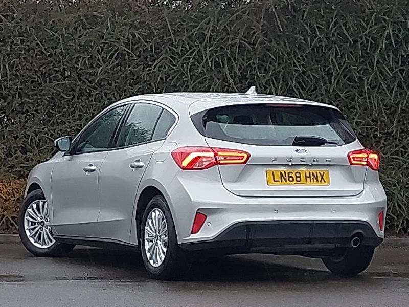 Used Ford Focus 2018 for sale - 76954855: Photo 3