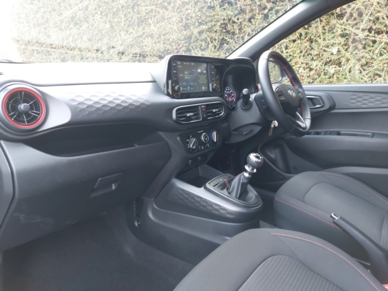 Used Hyundai i10 2021 for sale - 76963952: Photo 5