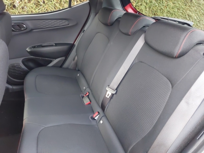 Used Hyundai i10 2021 for sale - 76963952: Photo 6