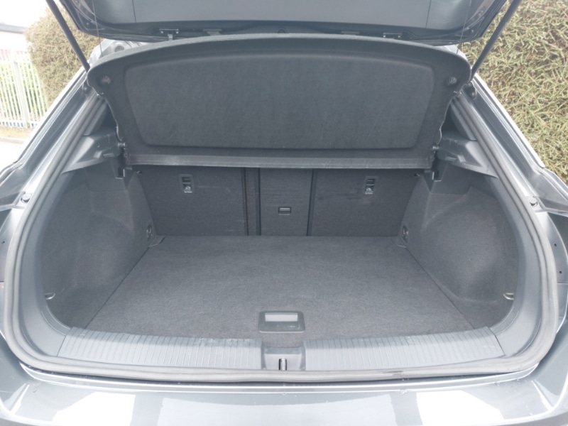 Used Volkswagen T-Roc 2022 for sale - 78103488: Photo 8