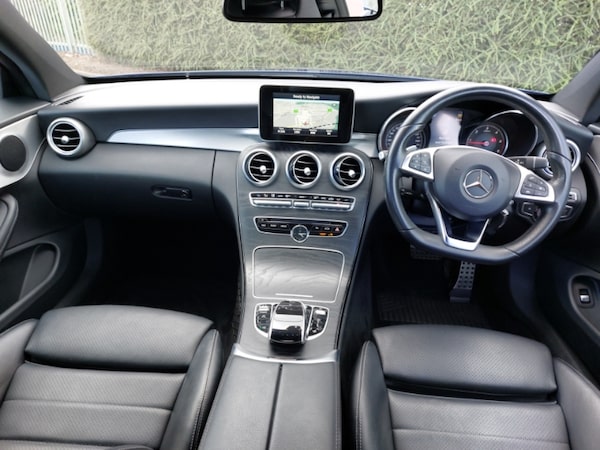 Used Mercedes-Benz C-Class 2016 for sale - 76208579: Photo 2
