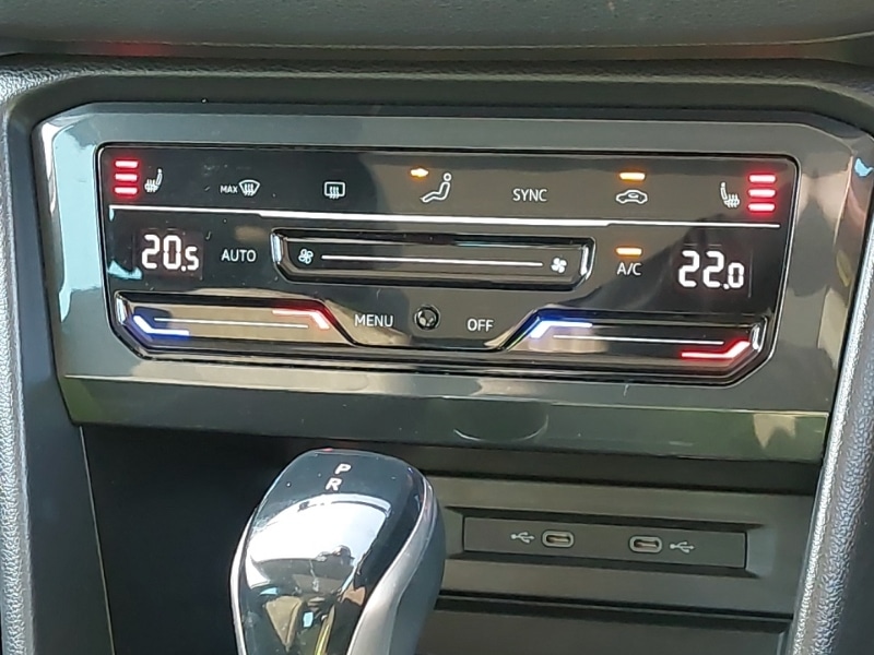 Used Volkswagen Tiguan 2021 for sale - 77947740: Photo 16