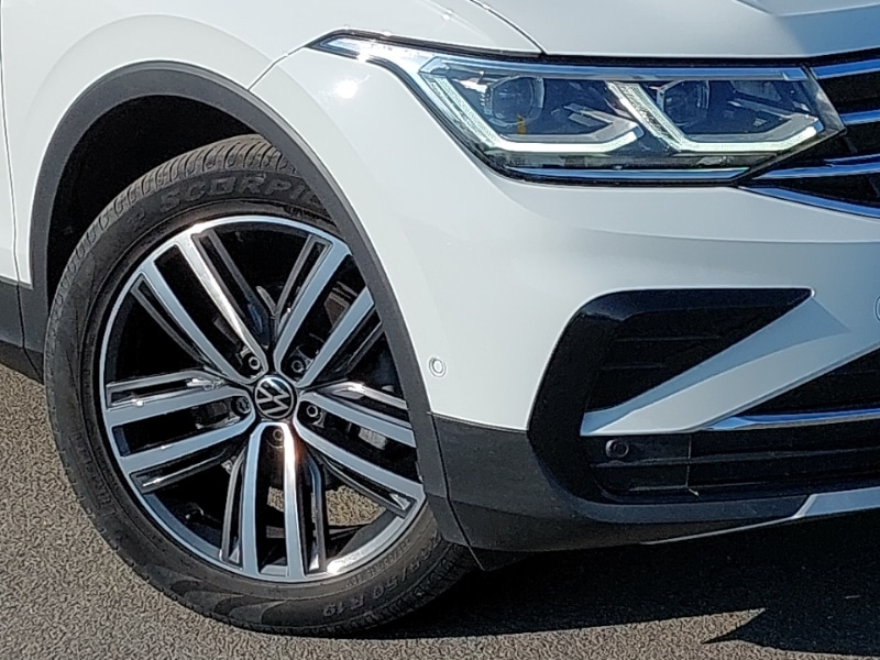 Used Volkswagen Tiguan 2021 for sale - 77947740: Photo 9