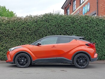Used Toyota C-HR 2021 for sale - 78440543: Photo