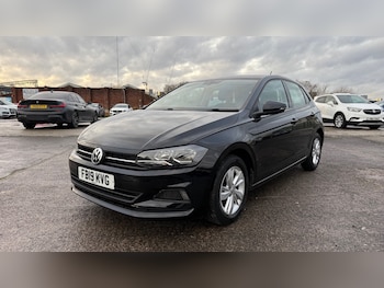 Used Volkswagen Polo 2019 for sale - 76971597: Photo