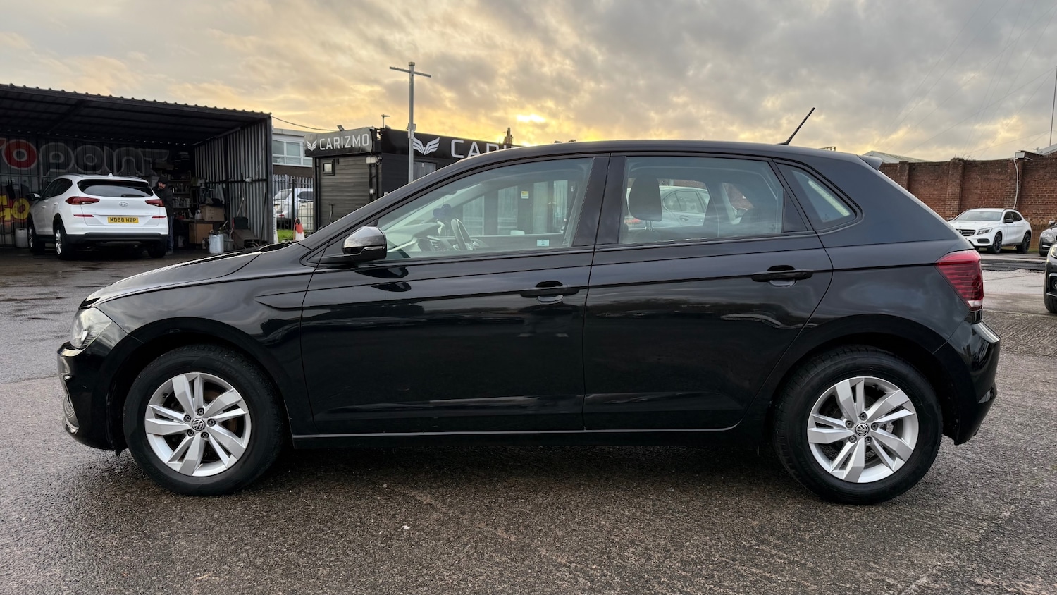 Used Volkswagen Polo 2019 for sale - 76971597: Photo 4