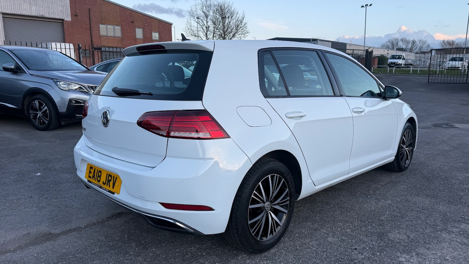 Used Volkswagen Golf 2018 for sale - 77946664: Photo 7