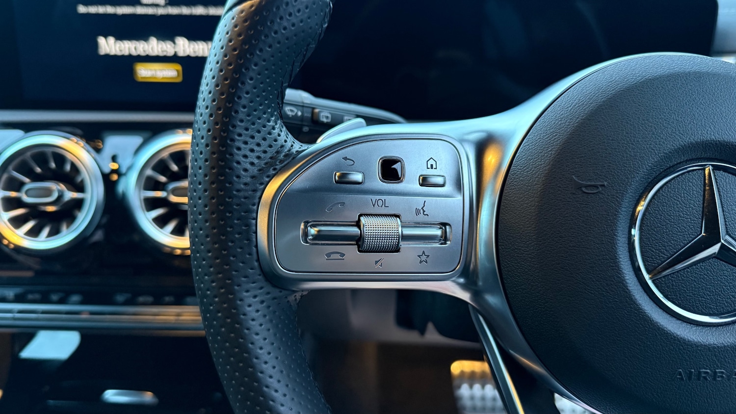 Used Mercedes-Benz A-Class 2022 for sale - 77767932: Photo 9