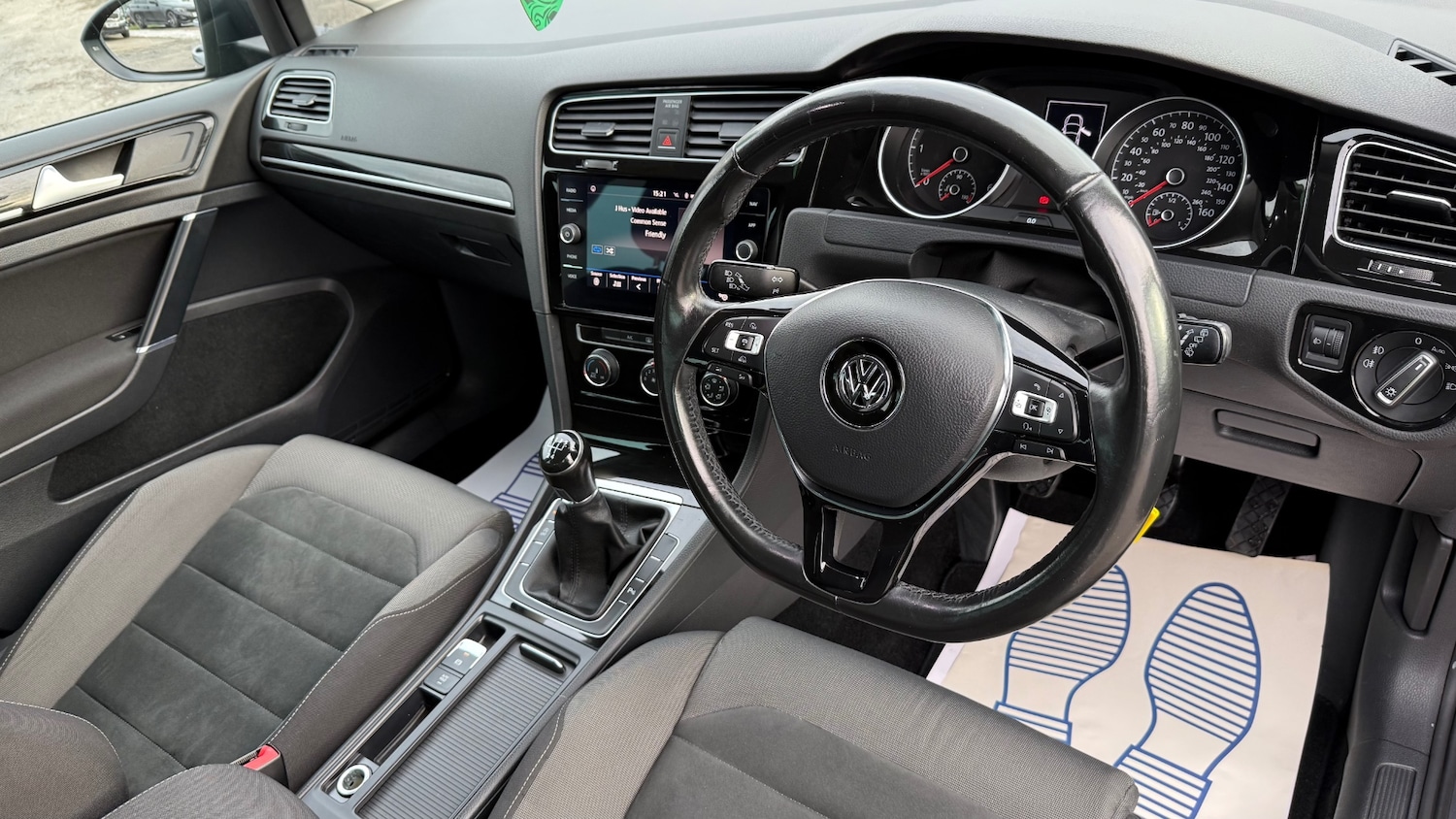 Used Volkswagen Golf 2017 for sale - 76494107: Photo 14