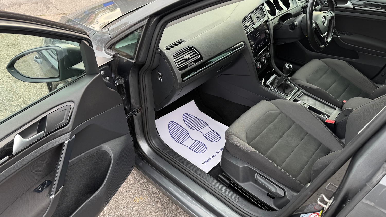 Used Volkswagen Golf 2017 for sale - 76494107: Photo 16