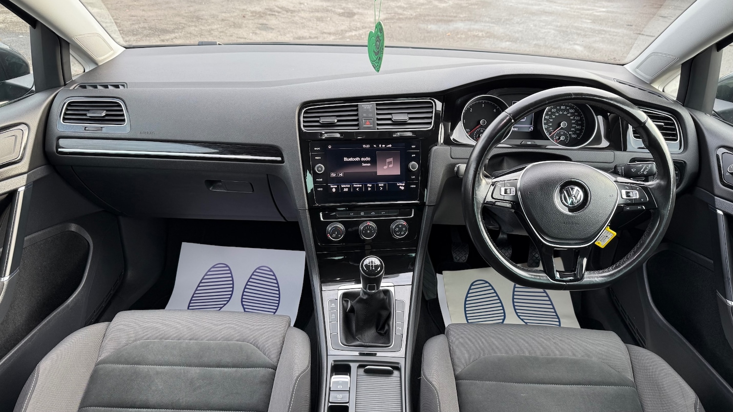 Used Volkswagen Golf 2017 for sale - 76494107: Photo 22