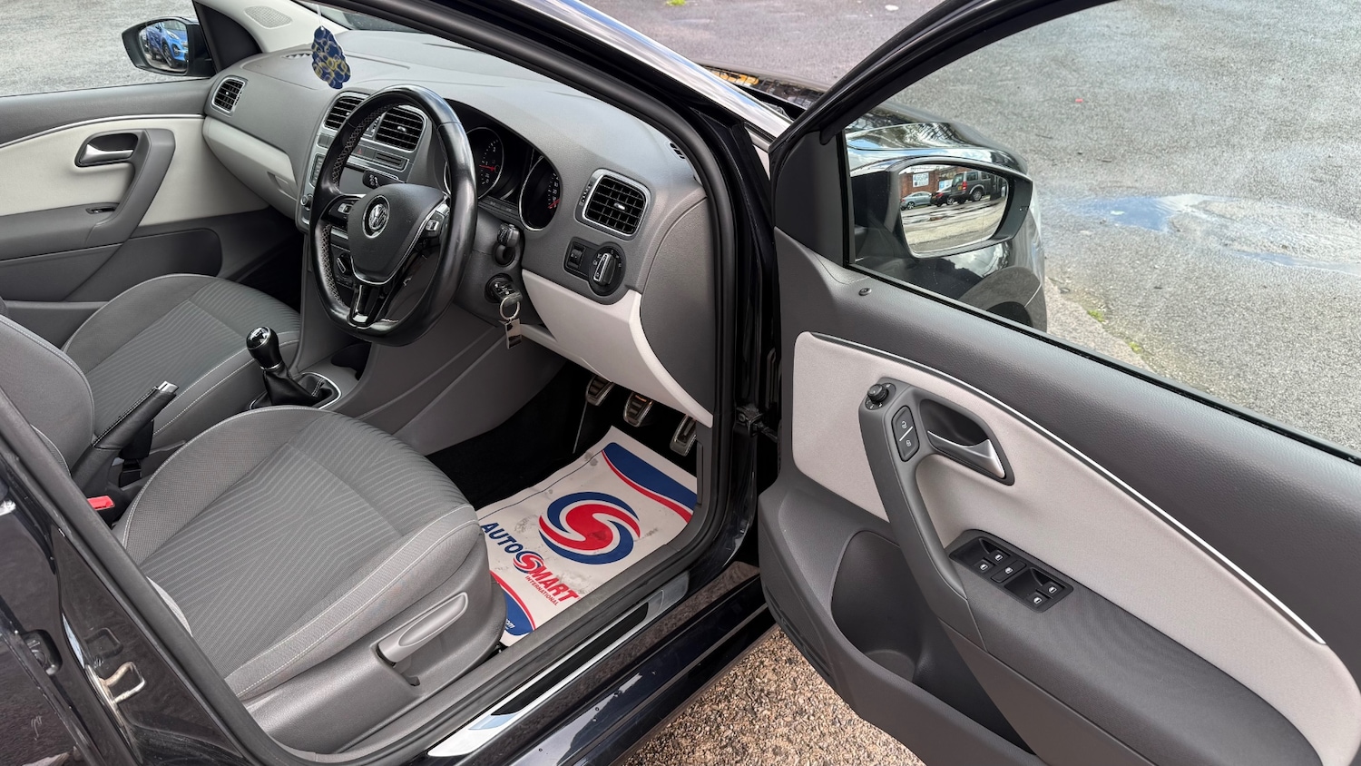 Used Volkswagen Polo 2015 for sale - 76403311: Photo 12