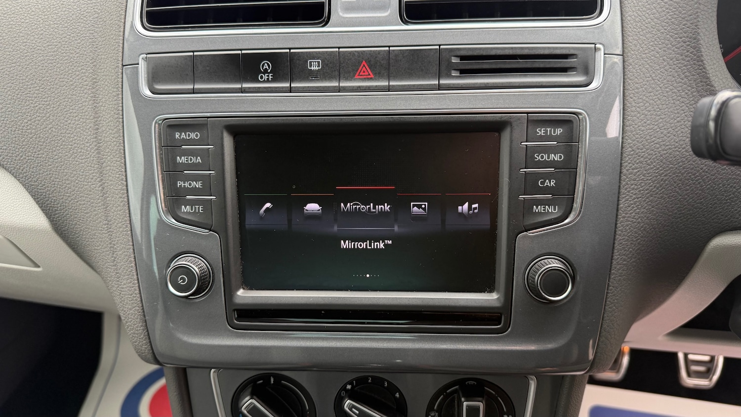 Used Volkswagen Polo 2015 for sale - 76403311: Photo 20